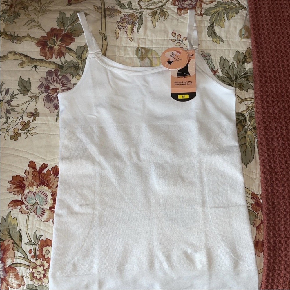 Shapermint Women's All Day Every Day Scoop Neck Cami White Size M - NWT